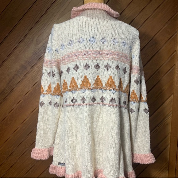 Matilda Jane Jacie Knit Winter Ruffled Cardigan size Large NWT - Picture 4 of 5